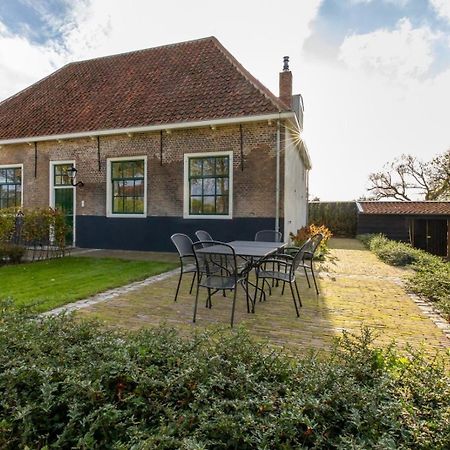 Vakantiehuis 'Boerderij Molenhof' - Stationsweg 5 | Heinkenszand Buitenkant foto