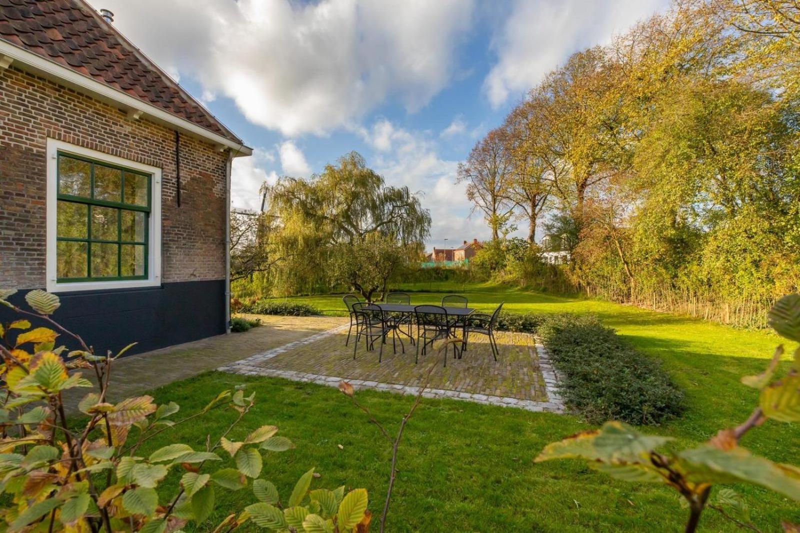 Vakantiehuis 'Boerderij Molenhof' - Stationsweg 5 | Heinkenszand Buitenkant foto