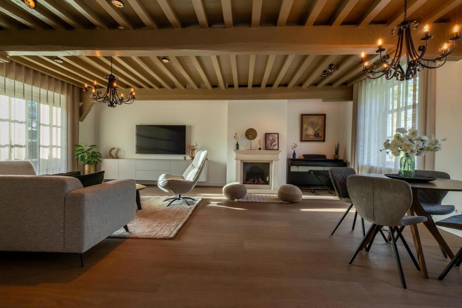 Vakantiehuis 'Boerderij Molenhof' - Stationsweg 5 | Heinkenszand Buitenkant foto